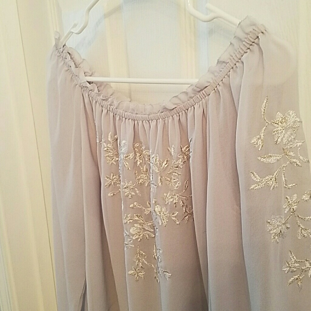 White house black market off the shoulder top